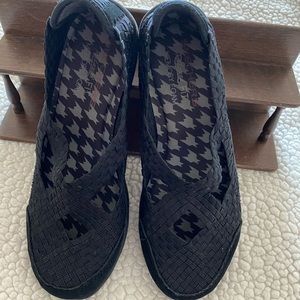 Sketchers relaxes memory foam SZ 7 1/2